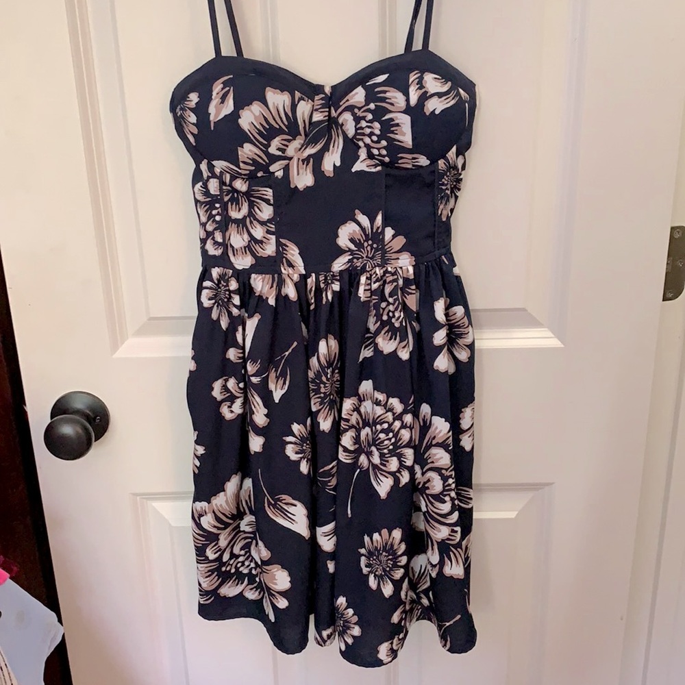 Cute Navy Floral Dress